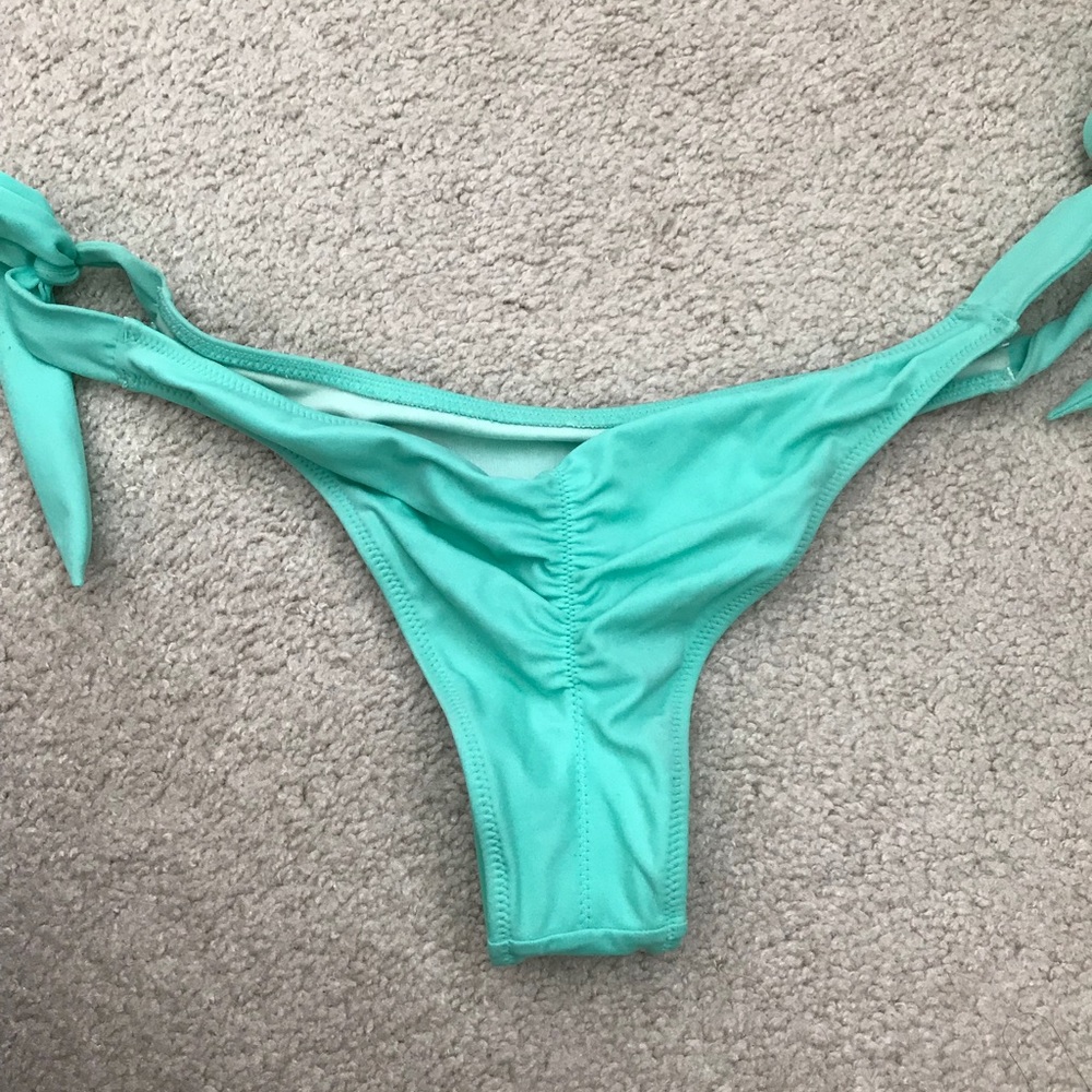 SOLD😍 - Picture 2 of 2